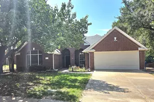 207 Julian Dr, Rockwall, TX 75087 - Photo 1
