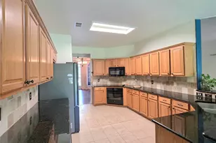 207 Julian Dr, Rockwall, TX 75087 - Photo 5