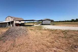408 Co Rd 4415, Whitewright, TX 75491 - Photo 27