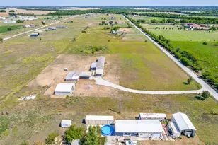 408 Co Rd 4415, Whitewright, TX 75491 - Photo 5