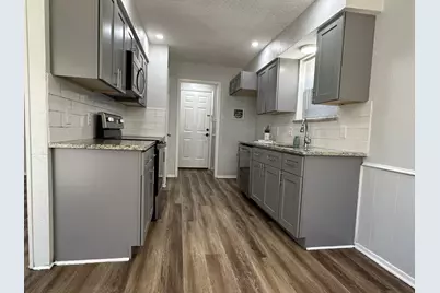 2442 February Lane, Grand Prairie, TX 75050 - Photo 3