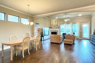 2313 Chadwick Ln, Garland, TX 75044 - Photo 11