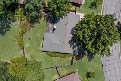 2228 Picadilly Lane, Denton, TX 76209 - Photo 37