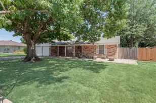 2228 Picadilly Ln, Denton, TX 76209 - Photo 1