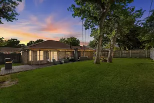 6203 Big Springs Dr, Arlington, TX 76001 - Photo 31