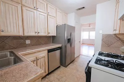 3900 Dexter Avenue, Fort Worth, TX 76107 - Photo 7