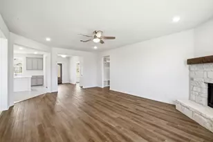 1009 Northern Oaks Ct, Springtown, TX 76082 - Photo 15