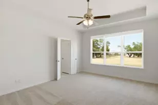 1009 Northern Oaks Ct, Springtown, TX 76082 - Photo 15