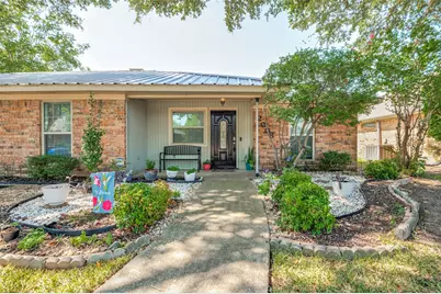 2006 E Branch Hollow Drive, Carrollton, TX 75007 - Photo 1