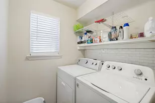 2006 E Branch Hollow Dr, Carrollton, TX 75007 - Photo 19