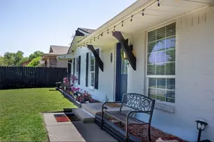 641 Furlong Dr, Dallas, TX 75211 - Photo 7