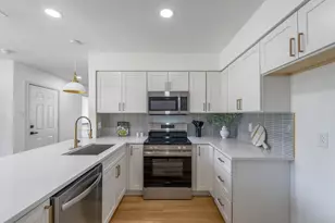 306 Bardfield Ave, Garland, TX 75041 - Photo 13