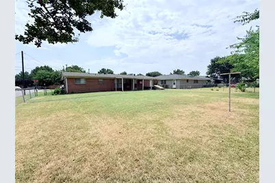 401 W Lamberth Road, Sherman, TX 75092 - Photo 23