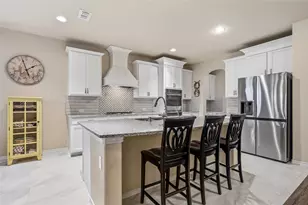 921 Viburnum Dr, Fort Worth, TX 76131 - Photo 9