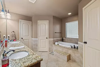 112 Knight Court, Springtown, TX 76082 - Photo 17
