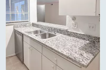 5138 Amesbury Drive #110, Dallas, TX 75206 - Photo 11