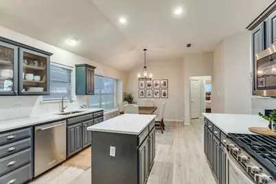 6817 Beverly Glen Drive, Fort Worth, TX 76132 - Photo 11