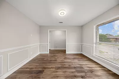 2303 Silverthorne Drive, Dallas, TX 75287 - Photo 7