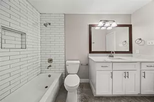 2303 Silverthorne Dr, Dallas, TX 75287 - Photo 25