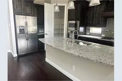 903 Red Deer Drive, Euless, TX 76039 - Photo 9