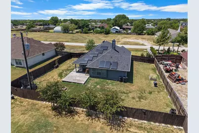 144 Price Circle, Hackberry, TX 75036 - Photo 29