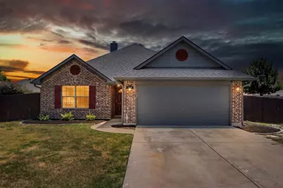 144 Price Circle, Hackberry, TX 75036 - Photo 1