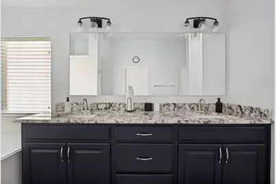 517 Magnolia Lane, Glenn Heights, TX 75154 - Photo 21