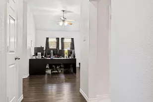 517 Magnolia Ln, Glenn Heights, TX 75154 - Photo 13