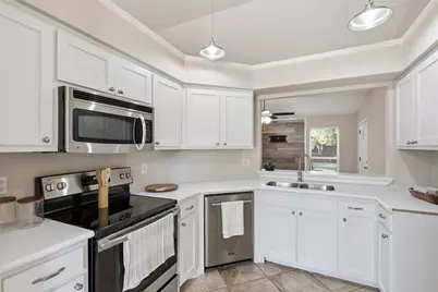 2606 Worth Forest Court, Arlington, TX 76016 - Photo 7