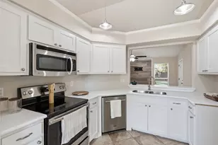 2606 Worth Forest Ct, Arlington, TX 76016 - Photo 7