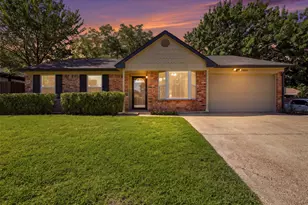 2606 Worth Forest Ct, Arlington, TX 76016 - Photo 1