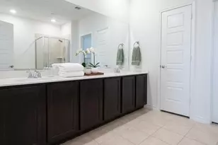 2450 Siskiyou St, Lewisville, TX 75056 - Photo 11