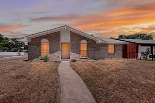 9905 Grove Oaks Blvd, Dallas, TX 75217 - Photo 1