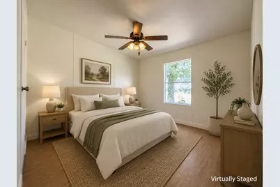 18327 Gholson Road, Waco, TX 76705 - Photo 9