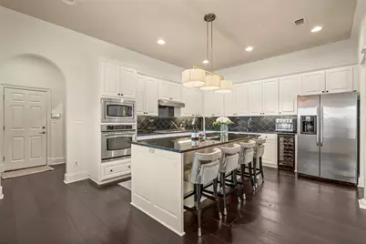 3633 Crestline Road, Fort Worth, TX 76107 - Photo 11