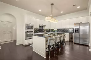 3633 Crestline Rd, Fort Worth, TX 76107 - Photo 11