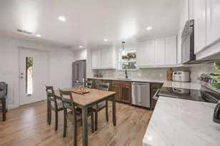 1131 Harvey Ln, Denison, TX 75020 - Photo 9