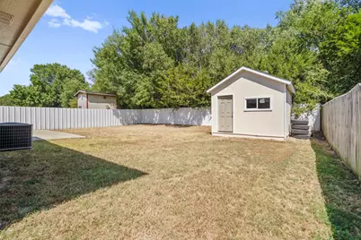 1626 Canary Island Court, Dallas, TX 75217 - Photo 23