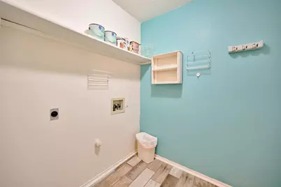 907 Clear Creek Drive, Arlington, TX 76001 - Photo 23