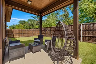589 Concho St, Aubrey, TX 76227 - Photo 11