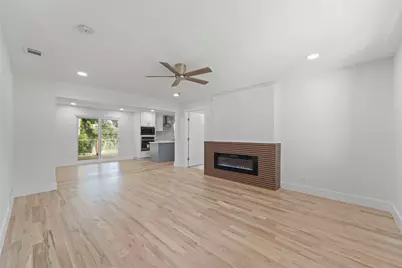 11046 Delford Circle, Dallas, TX 75228 - Photo 17