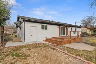 11046 Delford Cir, Dallas, TX 75228 - Photo 11