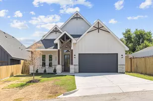 3203 NW 33rd St, Fort Worth, TX 76106 - Photo 1