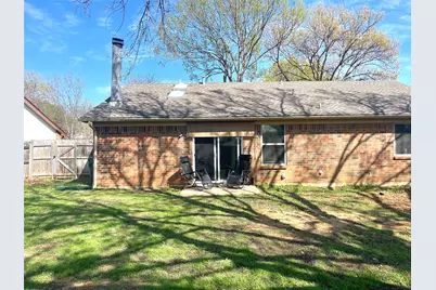 2610 N Casa Blanca Court, Arlington, TX 76015 - Photo 21