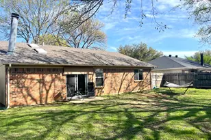 2610 N Casa Blanca Ct, Arlington, TX 76015 - Photo 19