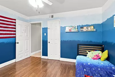 1817 Ellington Drive, Fort Worth, TX 76112 - Photo 23