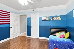 1817 Ellington Dr, Fort Worth, TX 76112 - Photo 23
