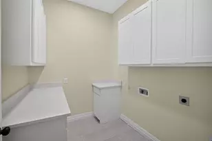 314 N Anglin St, Cleburne, TX 76031 - Photo 9