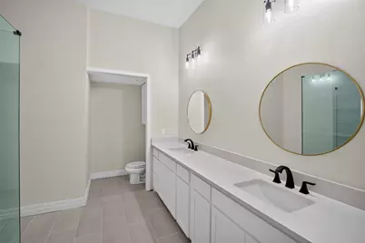 314 N Anglin Street, Cleburne, TX 76031 - Photo 27