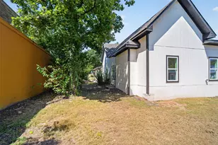 314 N Anglin St, Cleburne, TX 76031 - Photo 25